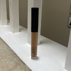 Nars Creamy Radiant Concealer